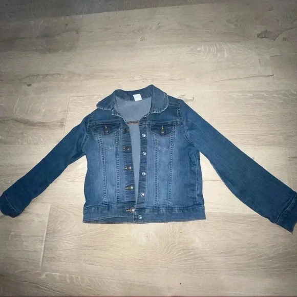 Kid Jean jacket by crazy 8 - Picture 1 of 4